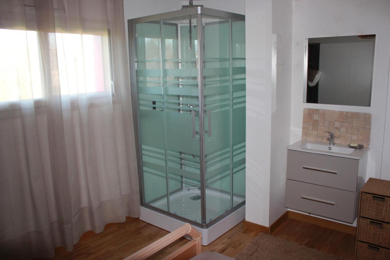 B&B Marianne-Jacky Lemans Montbizot Dış mekan fotoğraf