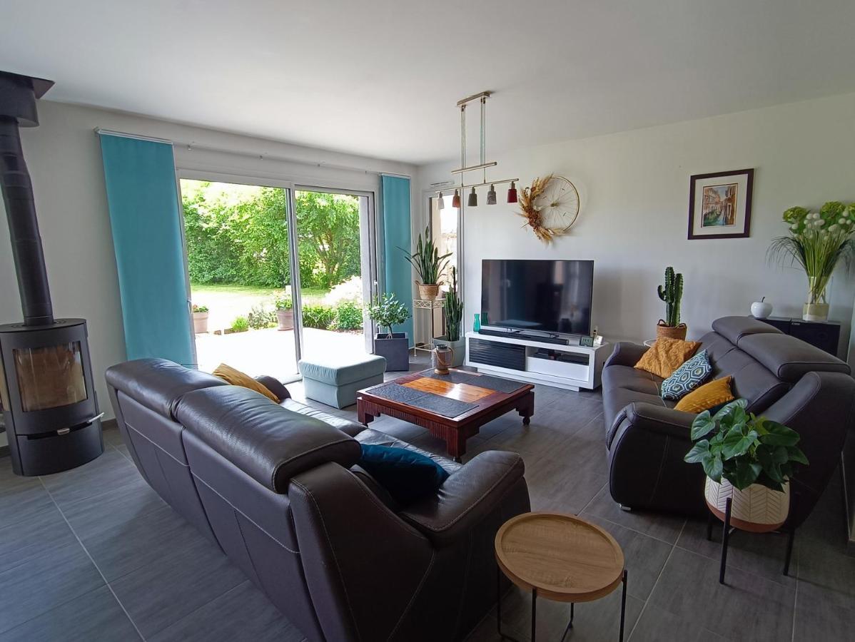B&B Marianne-Jacky Lemans Montbizot Dış mekan fotoğraf