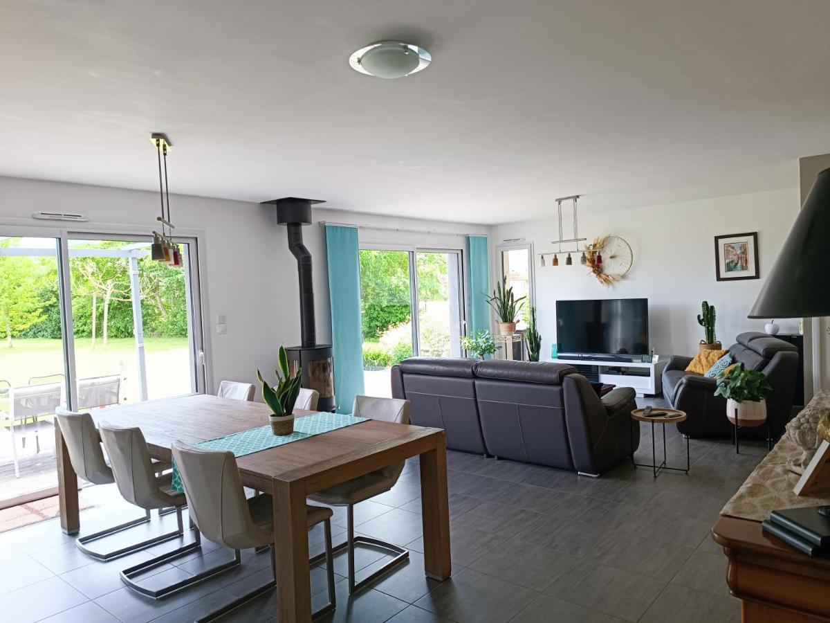 B&B Marianne-Jacky Lemans Montbizot Dış mekan fotoğraf